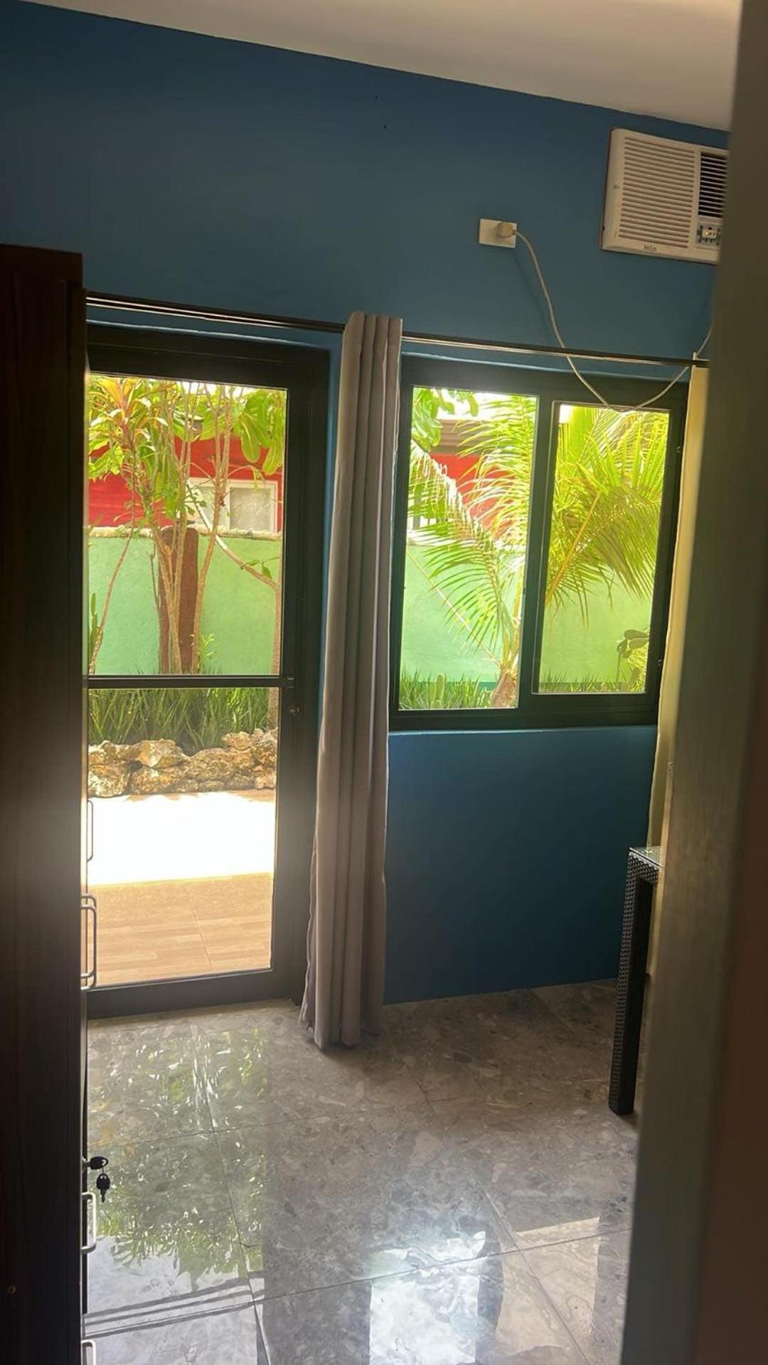 Cabilao Sunset Dive & Beach Resort Loon Exterior foto