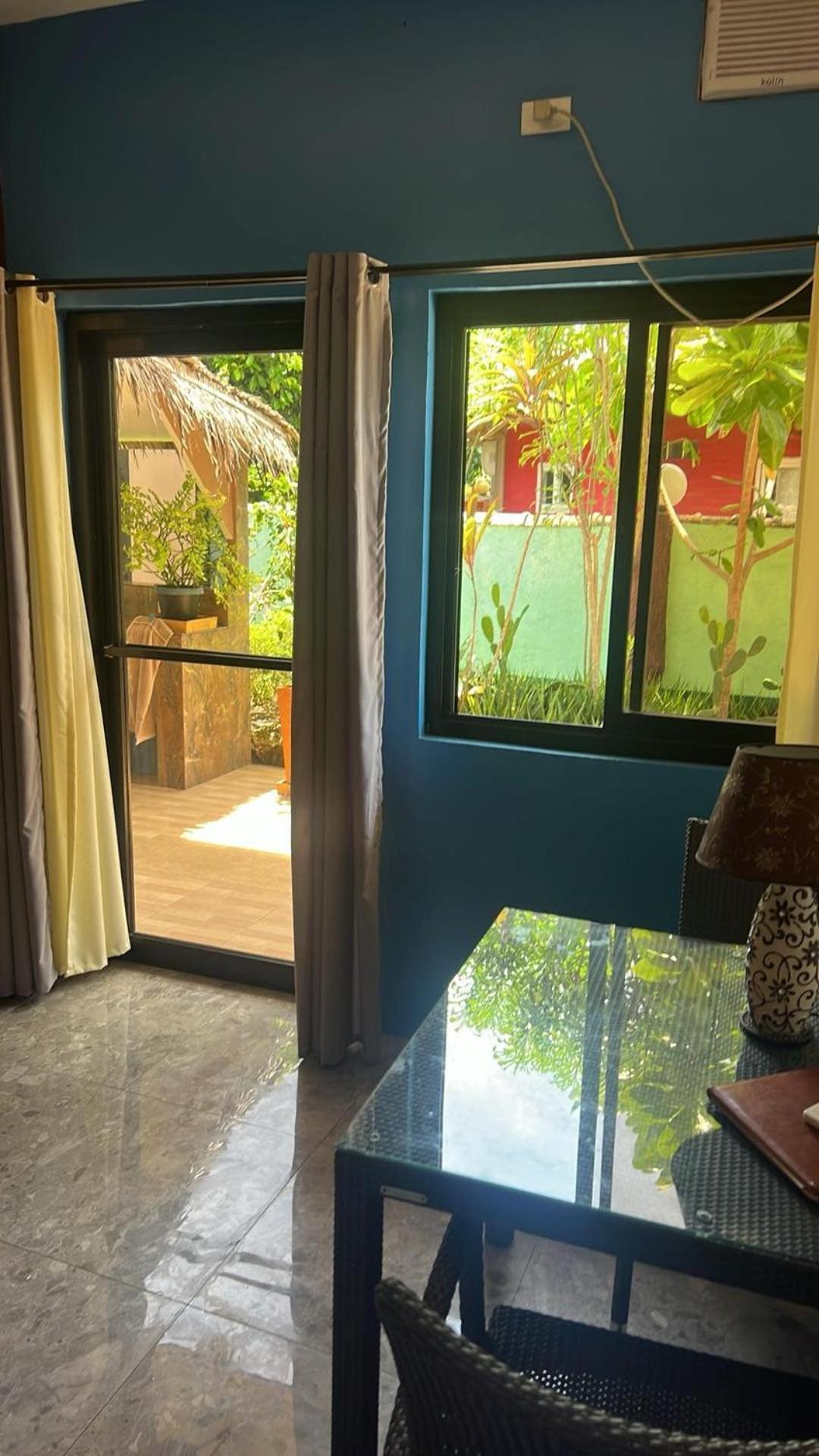 Cabilao Sunset Dive & Beach Resort Loon Exterior foto
