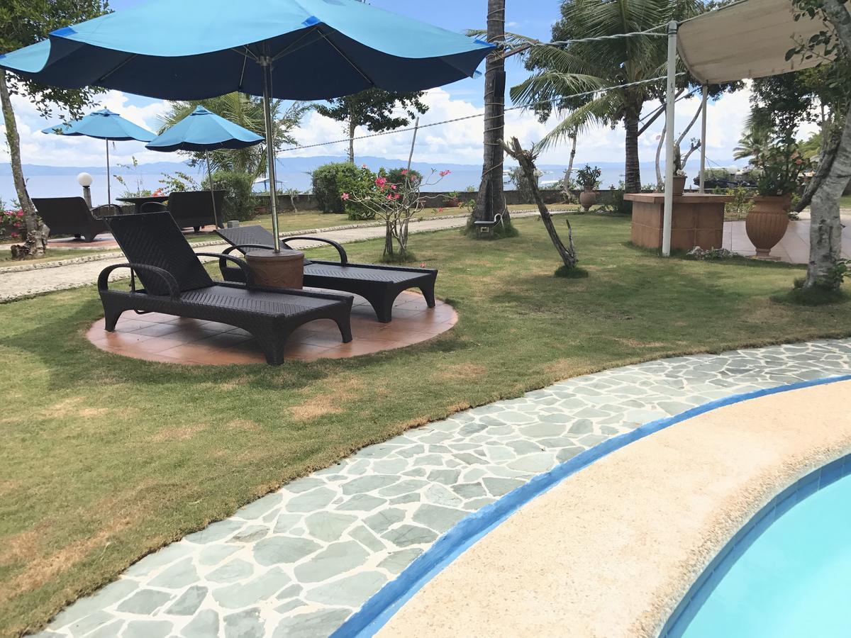 Cabilao Sunset Dive & Beach Resort Loon Exterior foto