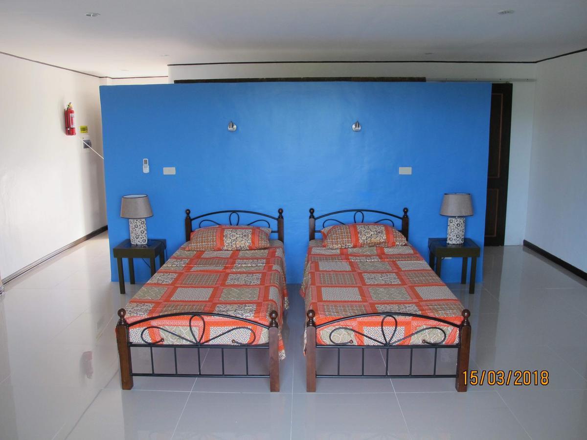 Cabilao Sunset Dive & Beach Resort Loon Exterior foto
