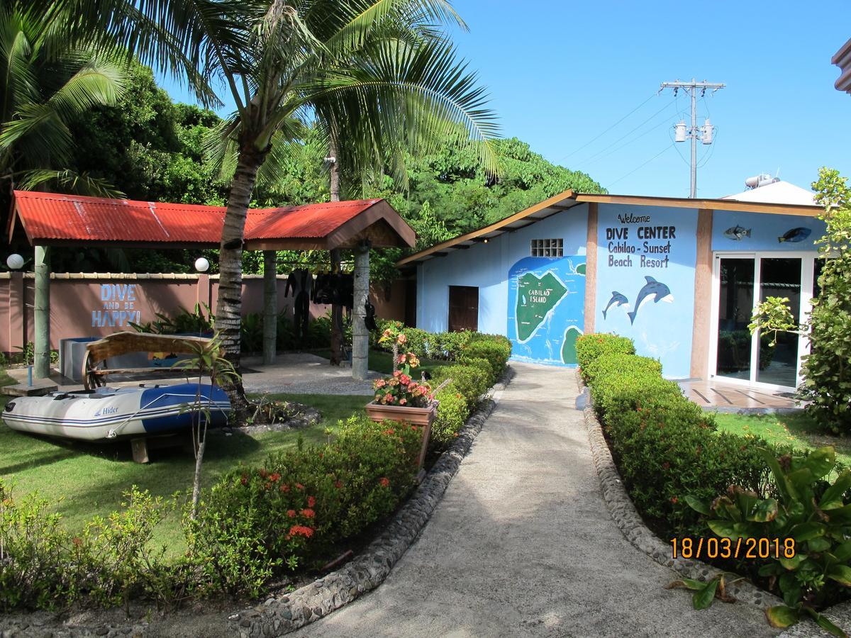 Cabilao Sunset Dive & Beach Resort Loon Exterior foto